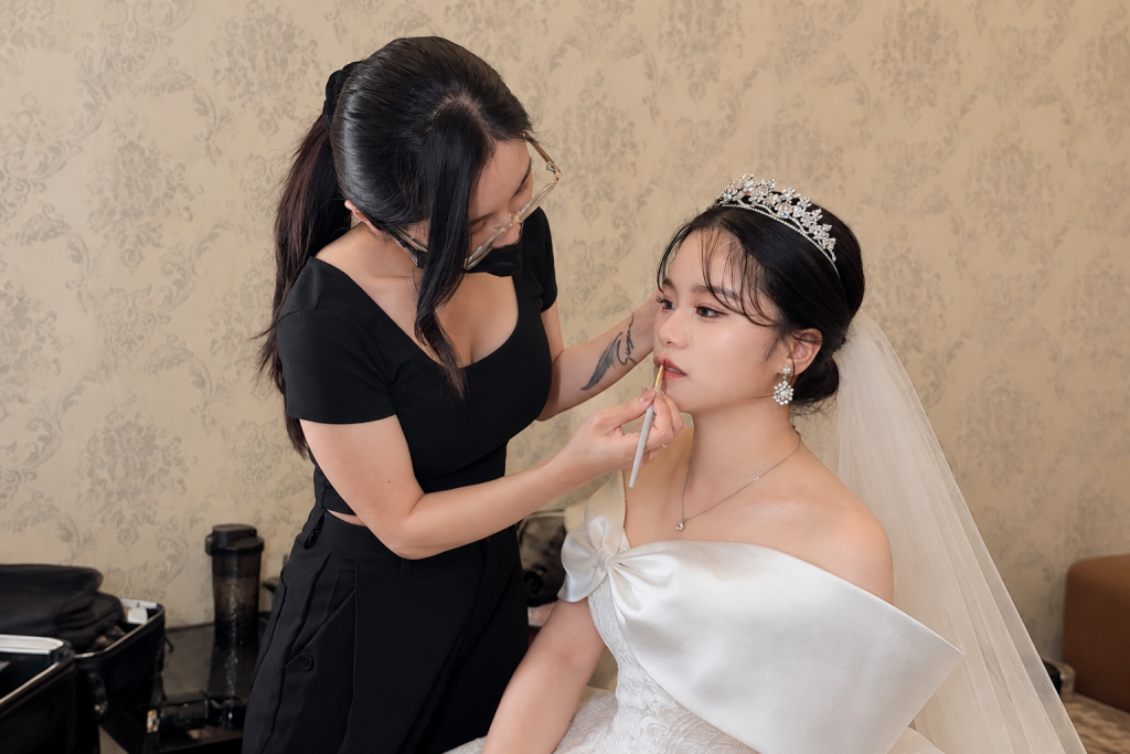 成都愛樂婚禮造型|三套白紗高級千金妝新娘實錄